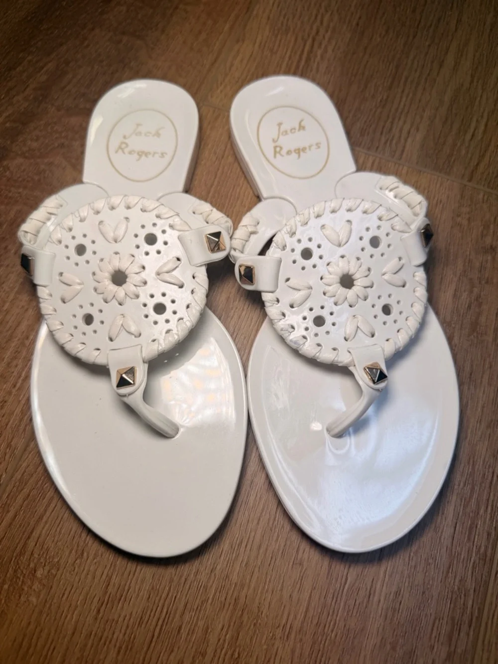 Jack Rogers Georgica Jelly Sandals‎ Girl’s 13 White Medallion Gold Stud Accents